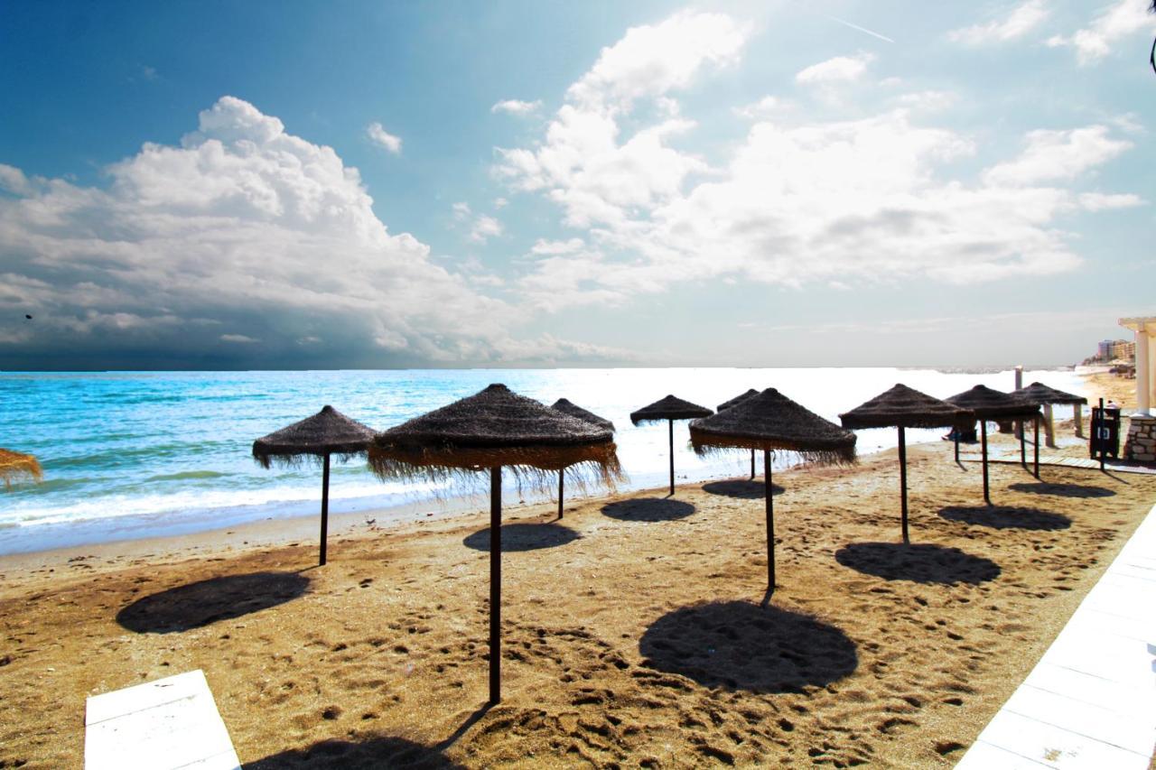 Yate 4, Primera Linea De Playa. Apartment ฟูเอนฮิโรลา ภายนอก รูปภาพ