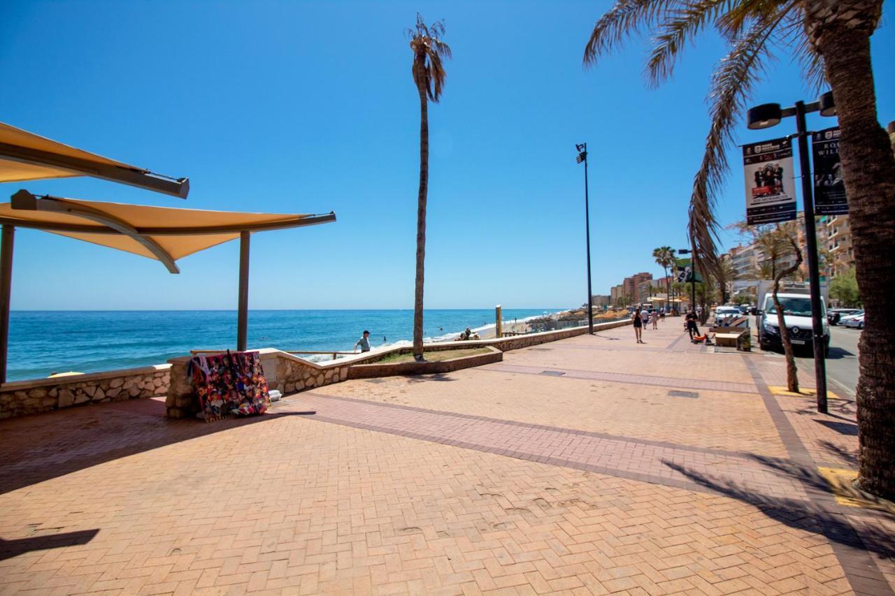 Yate 4, Primera Linea De Playa. Apartment ฟูเอนฮิโรลา ภายนอก รูปภาพ